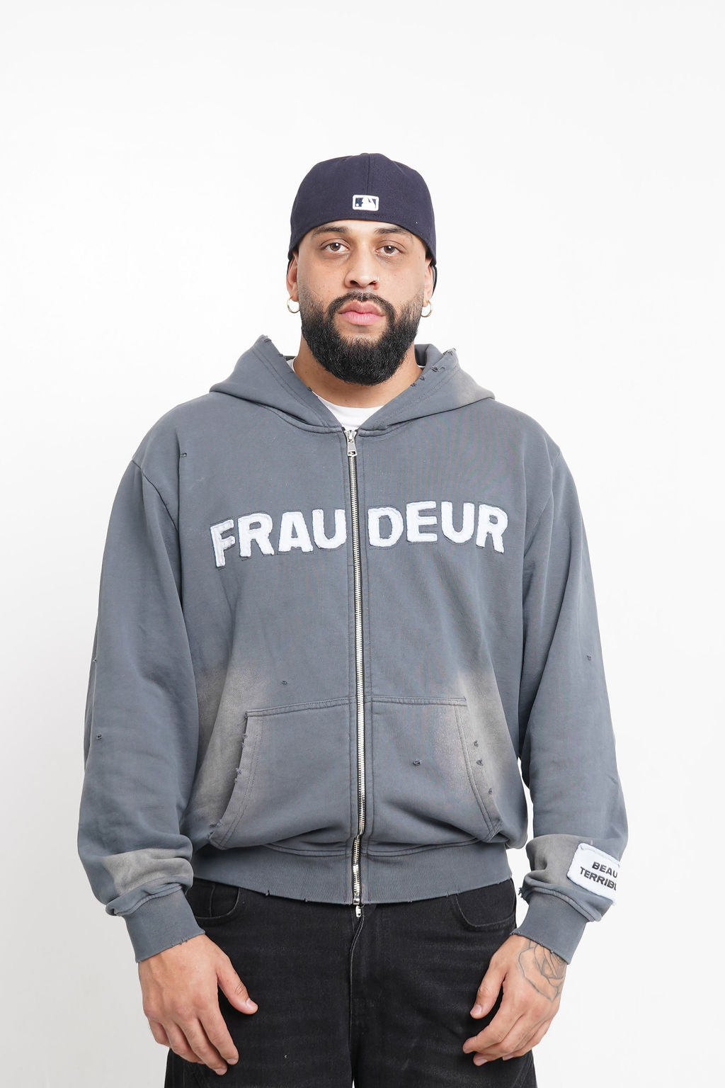 FRAUDEUR SWEATER  GREY